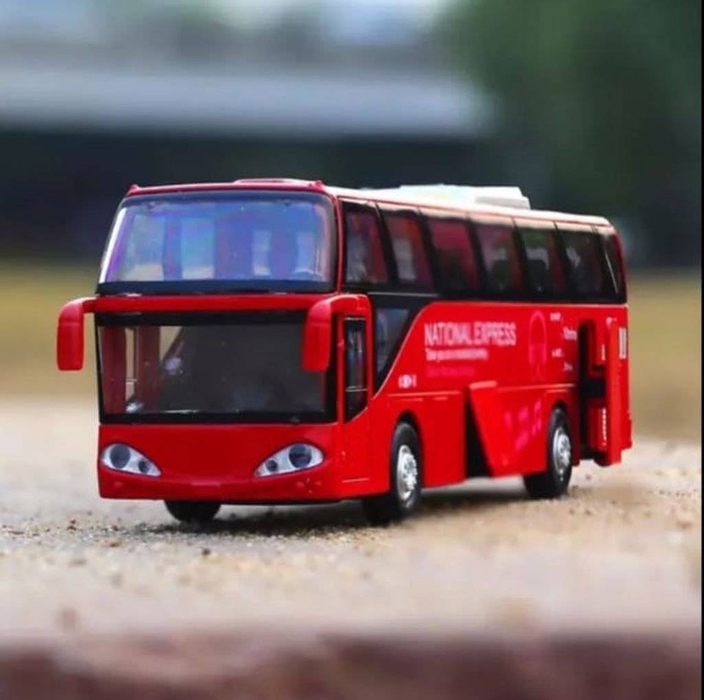 Autocar National Express Metalic, rosu, 20 cm