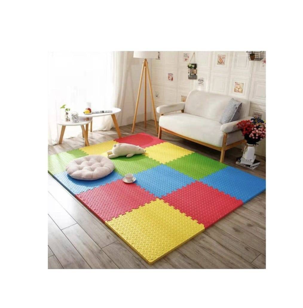 Covoras puzzle de joaca, din spuma, 4 piese colorate, 120×120 cm