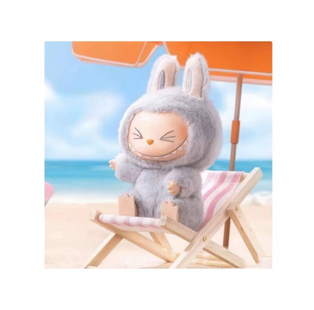 Figurina din plus, Labubu The Monsters, gri deschis, 15 cm