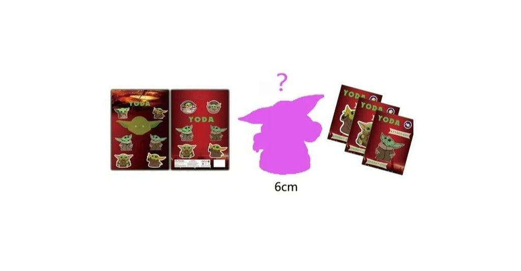 Figurina Surpriza, tip Baby Yoda, si 3 cartonase supriza, multicolor, 6 cm