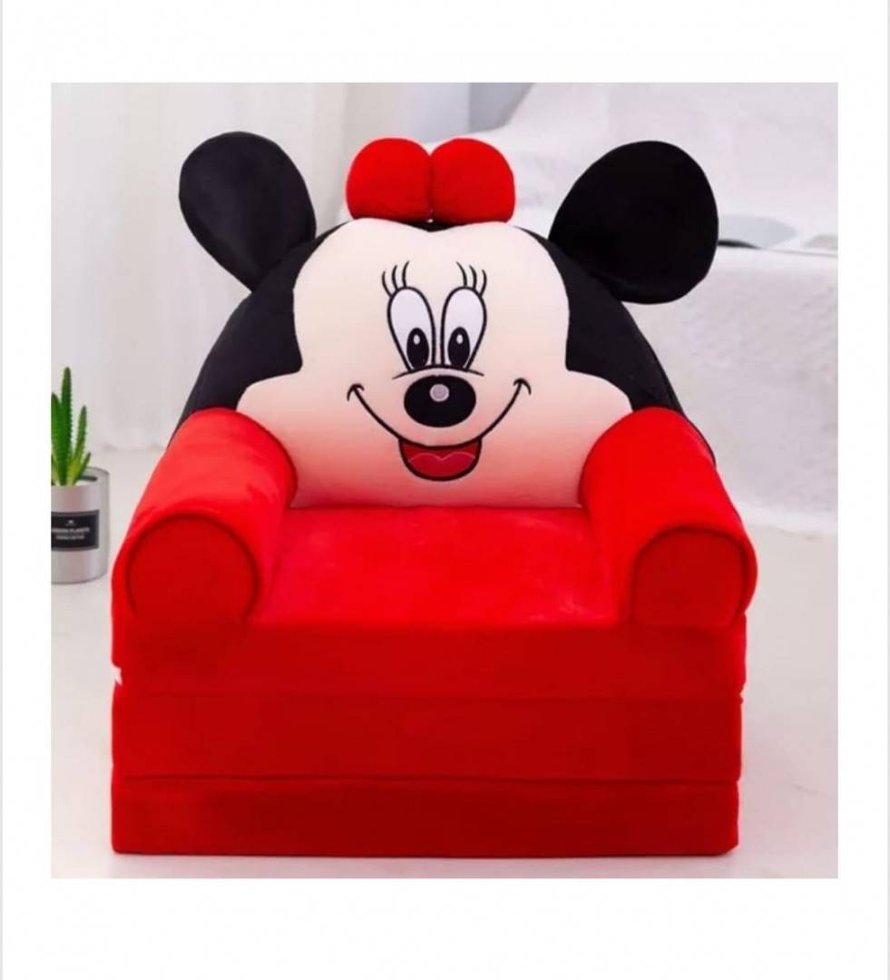 Fotoliu de plus extensibil, Minnie, rosu, 3 segmente, 180 cm, 6 an+