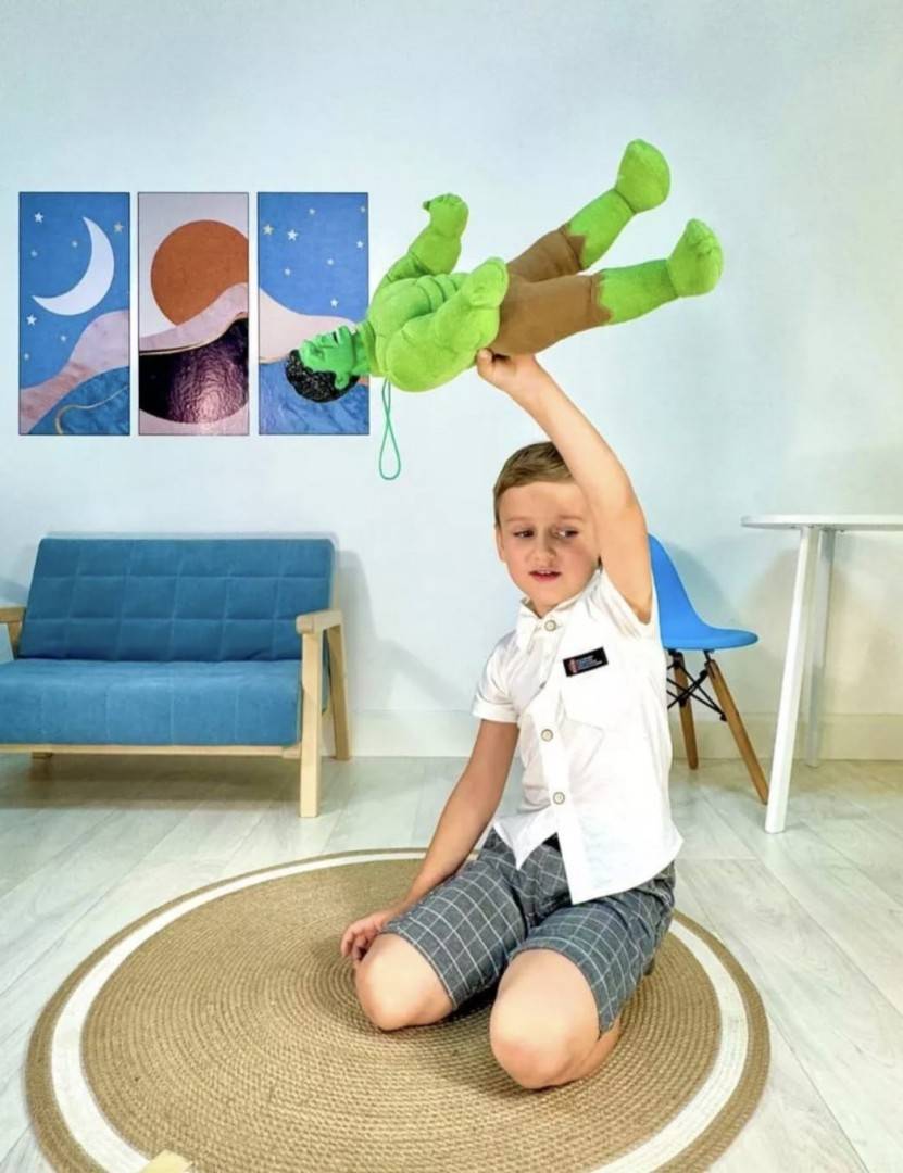 Jucarie de plus, Hulk, realist, sunet, verde, 42 cm