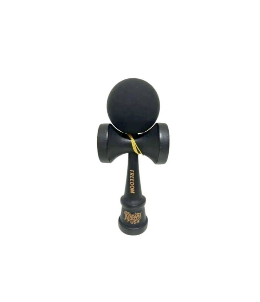 Kendama Freedom, USA, Rubber Grip, lemn, negru mat, 17.5 cm
