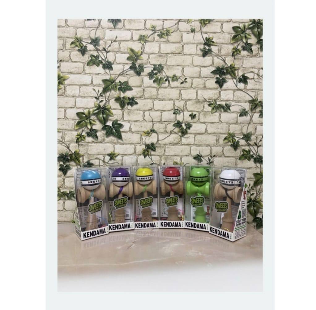 Kendama tip Premium Sweets, design elegant, aderenta sporita, lemn durabil, 18 cm