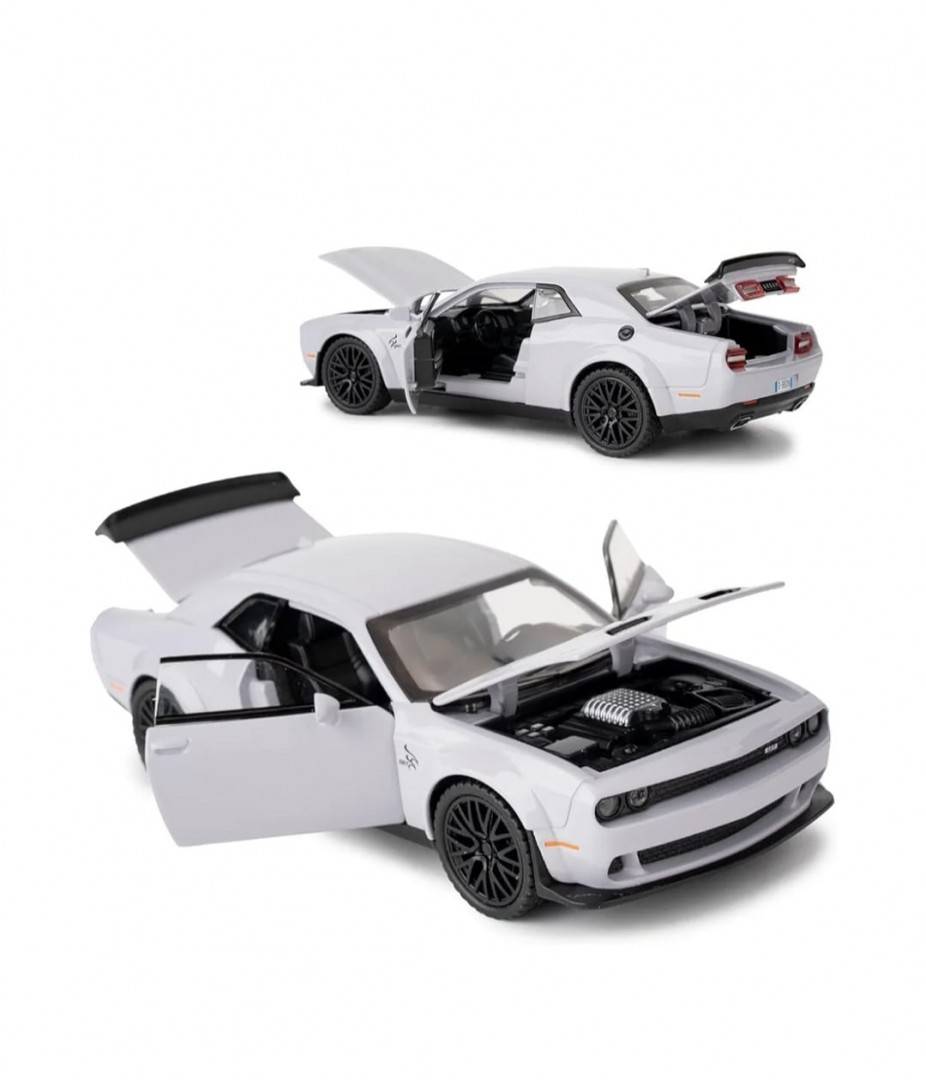 Masinuta metal, Dodge Challenger, scara 1:32, sunete, usi mobile, capota mobila, portbagaj mobil, gri, 15 cm