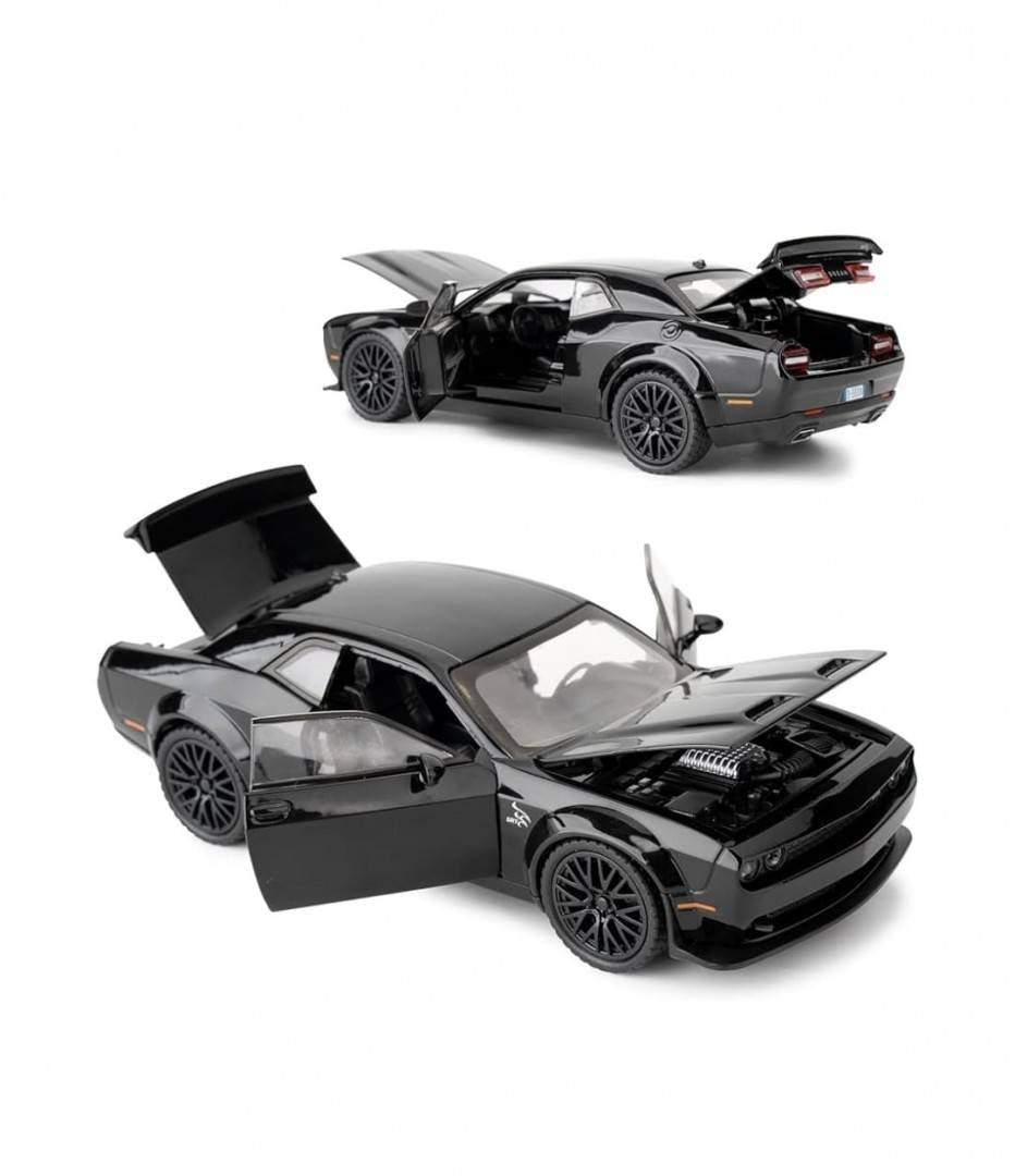 Masinuta metal, Dodge Challenger, scara 1:32, sunete, usi mobile, capota mobila, portbagaj mobil, negru, 15 cm