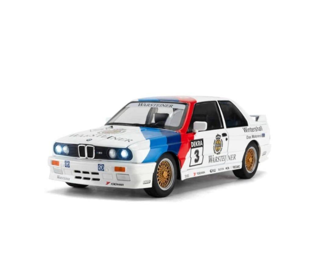 Masinuta metal mecanica, BMW M3 E30 , scara 1:24, sunete, 2 usi mobile, capota mobila, portbagaj mobil, alb, 21 cm