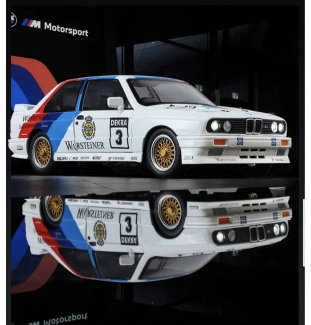 Masinuta metal mecanica, BMW M3 E30 , scara 1:24, sunete, 2 usi mobile, capota mobila, portbagaj mobil, alb, 21 cm