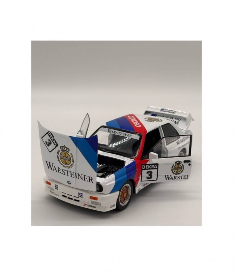 Masinuta metal mecanica, BMW M3 E30 , scara 1:24, sunete, 2 usi mobile, capota mobila, portbagaj mobil, alb, 21 cm