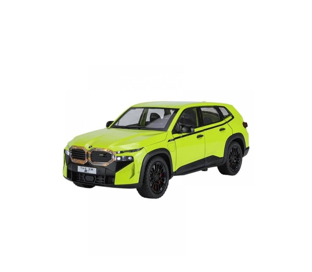 Masinuta metal mecanica, BMW XM, 1:24, fum, usi mobile, capota mobila, portbagaj mobil, vernil, 20 cm