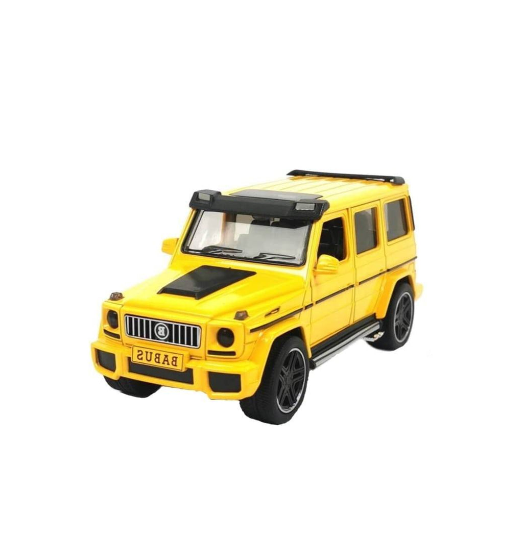 Masinuta metal mecanica, model Mercedes G, scara 1:24, usi mobile, capota mobila, portbagaj mobil, galben, 18 cm