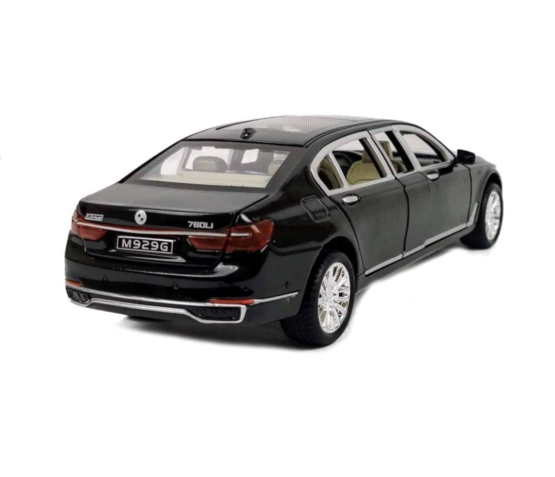 Masinuta metal mecanica, model BMW seria 7, scara 1:24, sunete, usi mobile, capota mobila, portbagaj mobil, negru, 20 cm