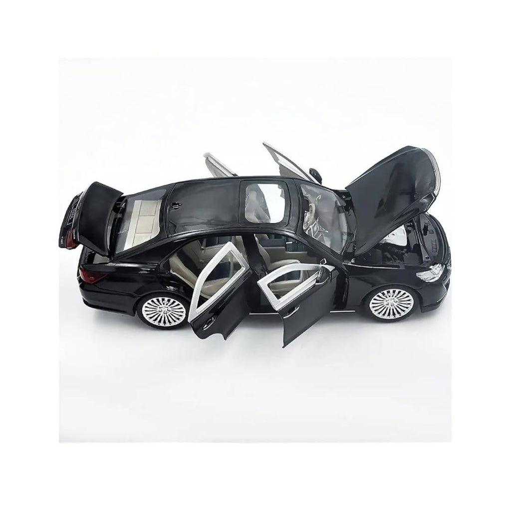 Masinuta metal mecanica, model Toyota Crown, scara 1:24, usi mobile, capota mobila, portbagaj mobil, negru, 22 cm