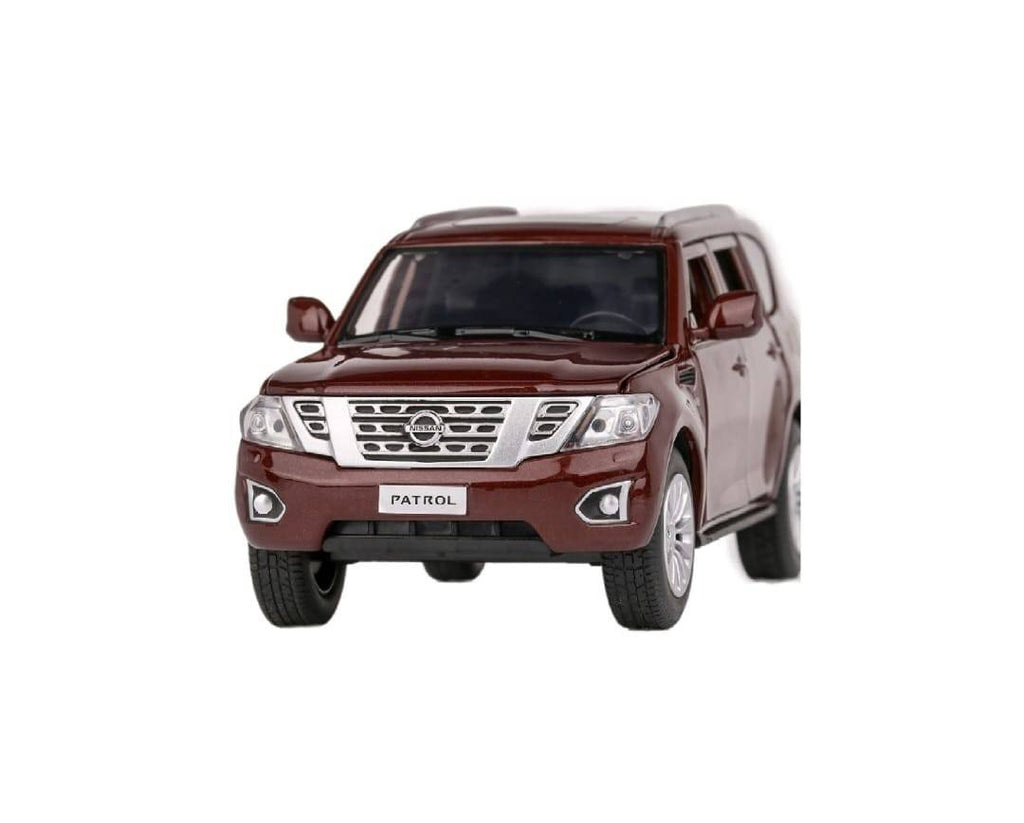 Masinuta metal mecanica, Nissan Patrol Y62, scara 1:32, sunete, usi mobile, capota mobila, portbagaj mobil, maro, 15 cm
