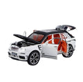 Masinuta metal mecanica, tip Rolls Royce Cullinar Mansory, 3 sunete, usi , scara 1:24, capota , portbagaj  alb, 20 cm