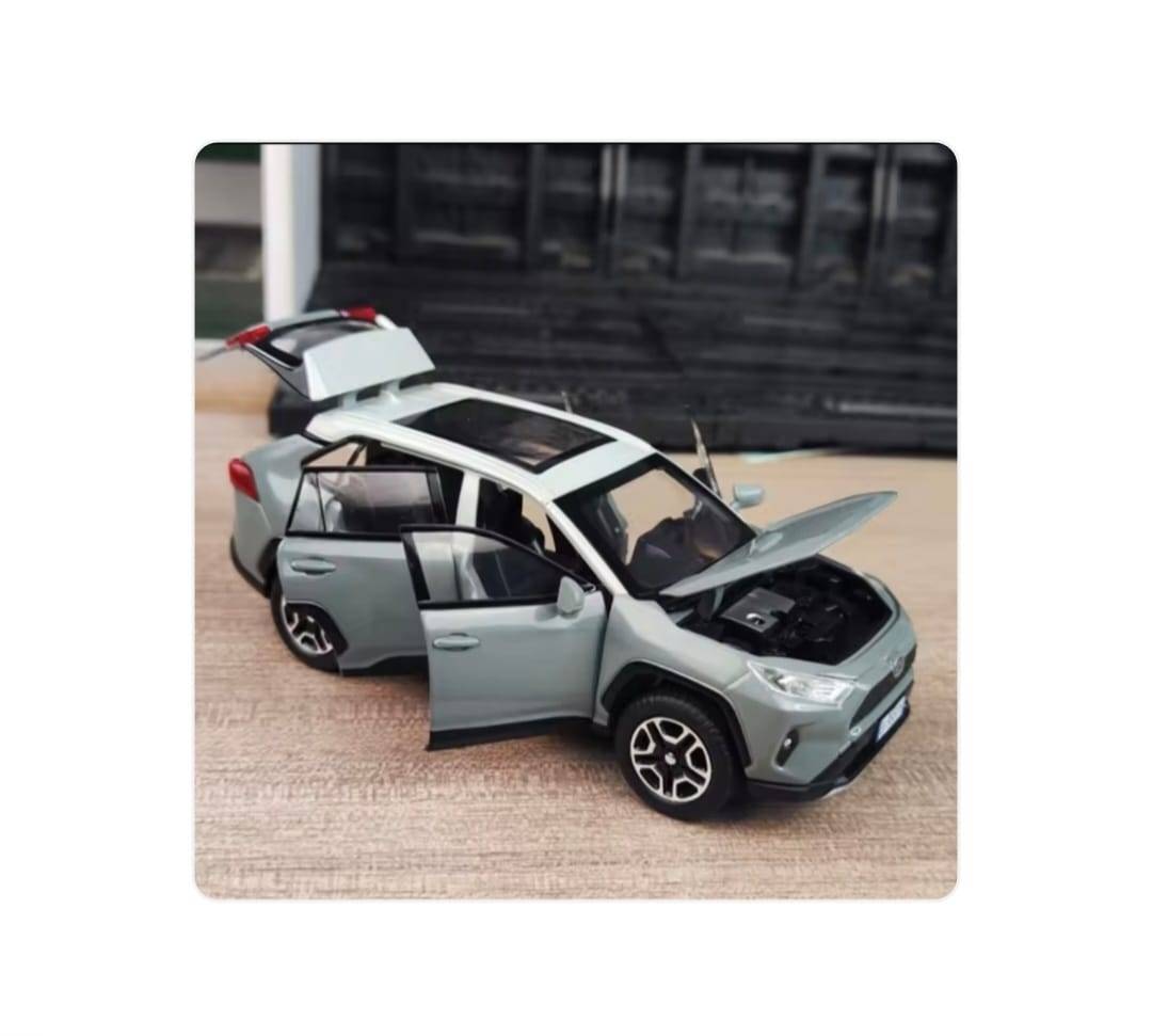 Masinuta metal mecanica, tip Toyota Rav 4, sunete, usi mobile, capota mobila, portbagaj mobil, gri, 15 cm
