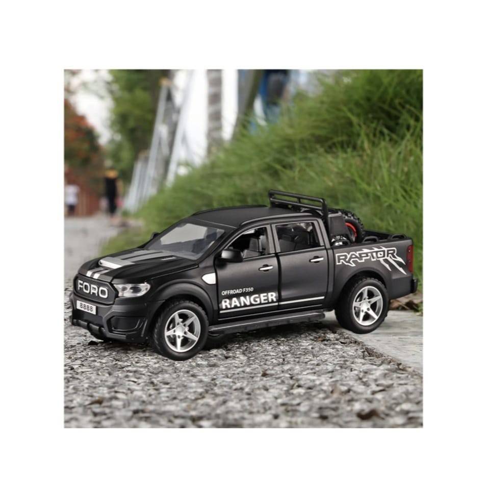 Masinuta metalica, Ford F350, scara 1:32, roti detasabile, usi mobile, capota mobila, negru, 17.5 cm