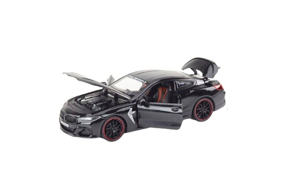 Masinuta metalica mecanica, BMW M8, scara 1:24, sunete, usi mobile, capota mobila, portbagaj mobil, negru, 22 cm