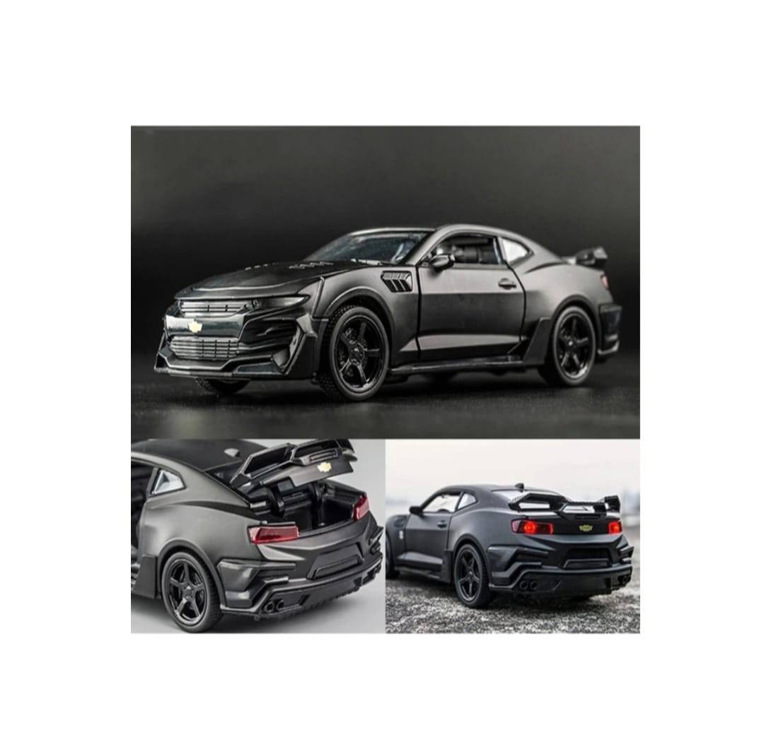Masinuta metalica mecanica, CHEVROLET CAMARO, 2 usi mobile, capota mobila, portbagajul mobil, negru, 20 cm