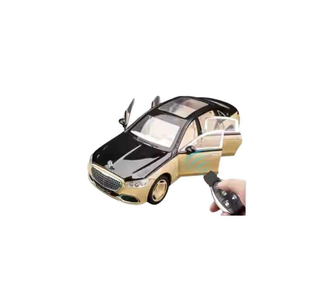Masinuta metalica cu cheie, Mercedes Maybach S 680, 1:24, usi mobile, capota mobila, portbagaj mobil, auriu, 20 cm