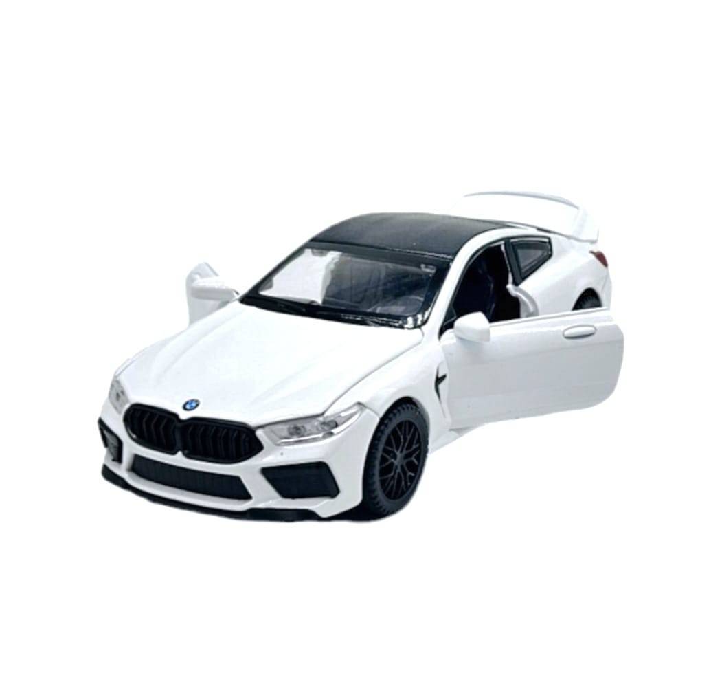 Masinuta metalica mecanica, tip BMW M8 Coupe, scara 1:32, lumini si sunete, usi mobile, capota mobila, portbagajul mobil, alb