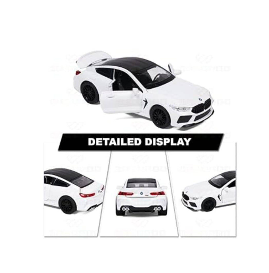 Masinuta metalica mecanica, tip BMW M8 Coupe, scara 1:32, lumini si sunete, usi mobile, capota mobila, portbagajul mobil, alb