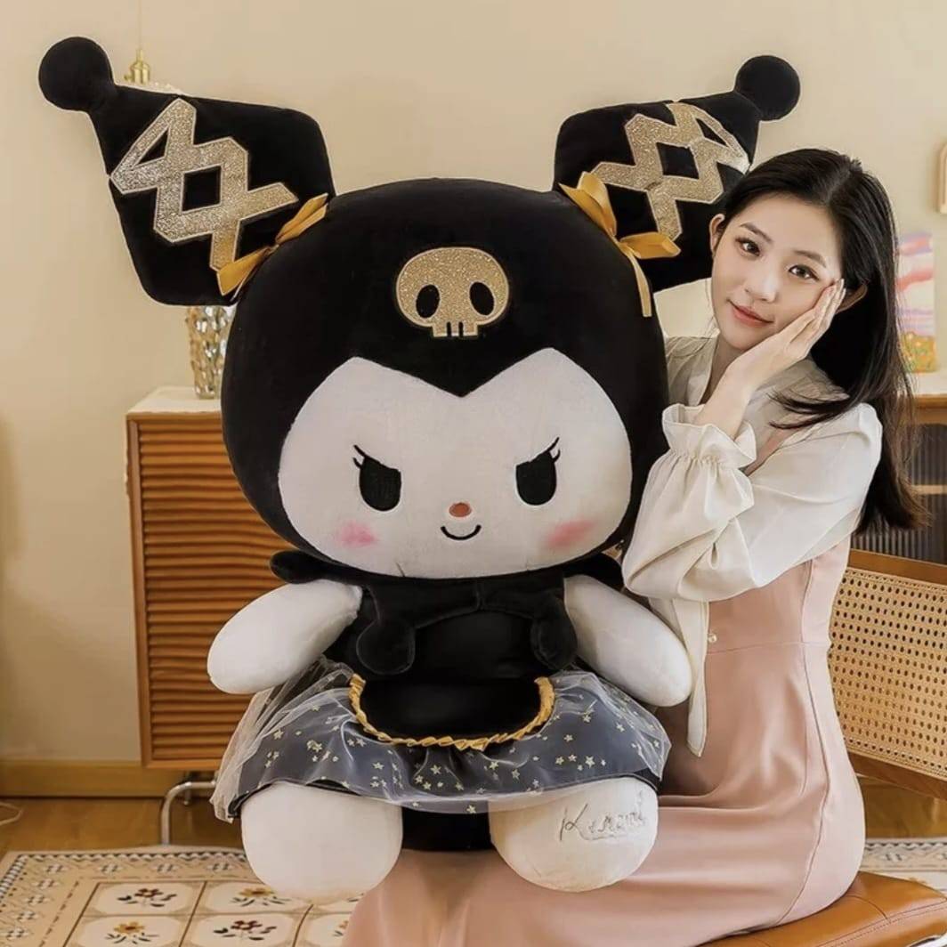 Papusa de plus, Kuromi din seria Hello Kitty Sanrio, multicolor, 65 cm