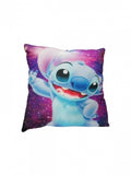 Perna personalizata pentru copii, tip Stitch, mov/albastru, 45 cm x 45 cm