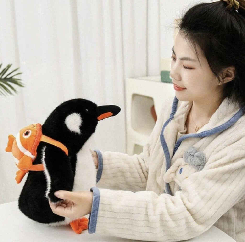 Pinguin de plus, realist, alb/negru, 38 cm