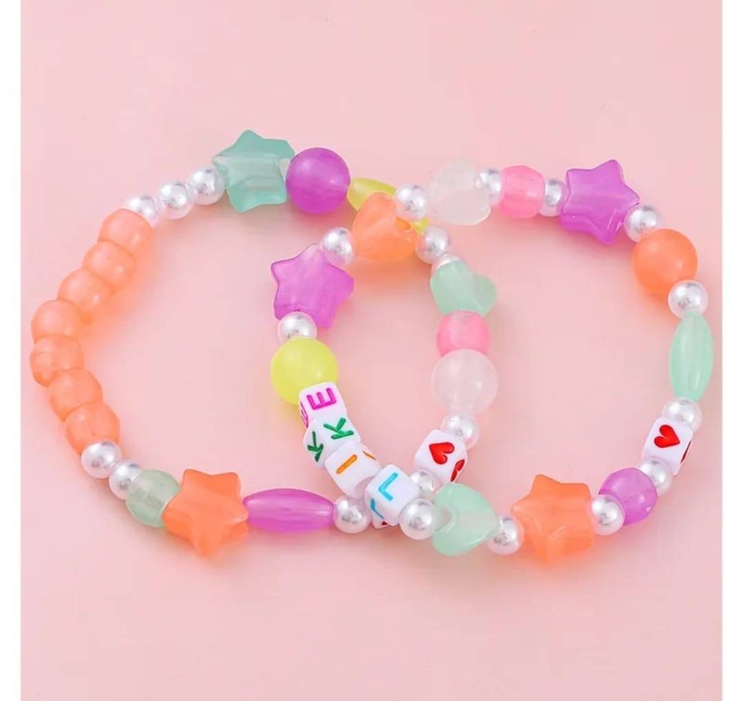 Set creativ pentru margelit, margele diverse culori, multicolor
