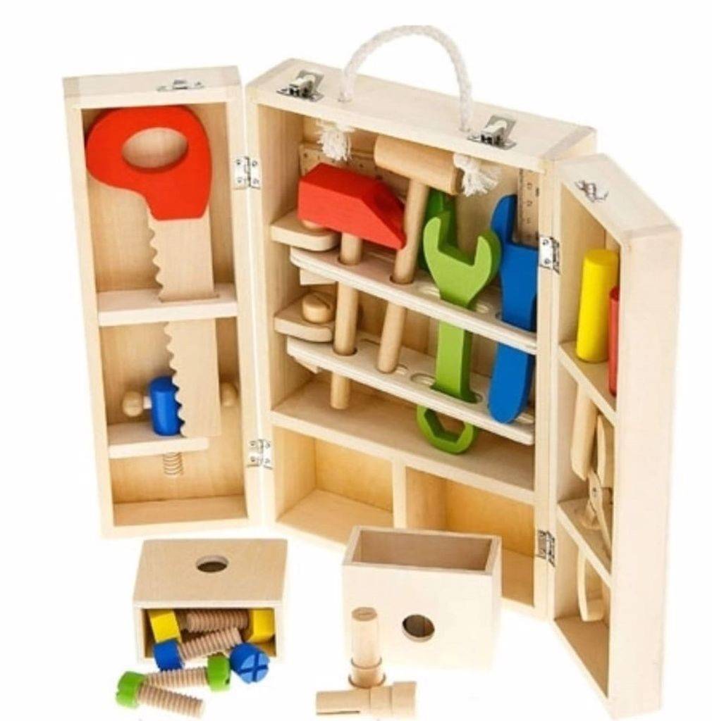 set trusa de scule de jucarie din lemn