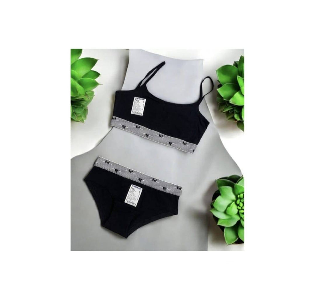 Set fetite, bustiera si chilot, bumbac, negru, marimea 11 ani - 16 ani
