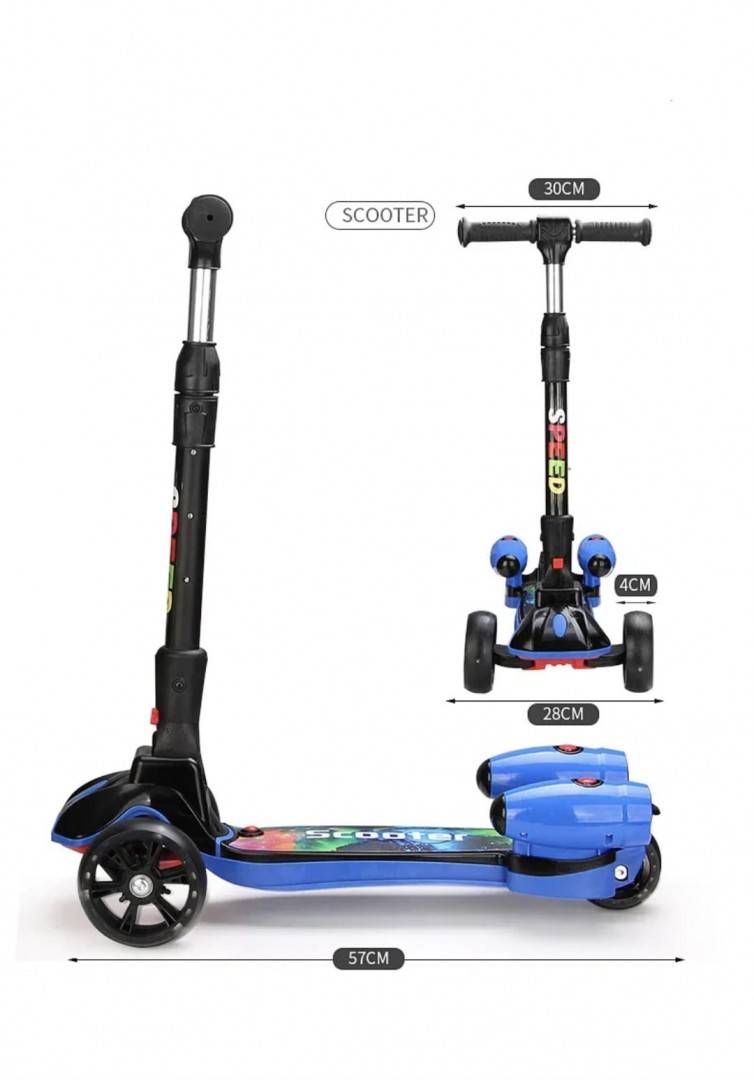 Trotineta Scooter cu lumini, muzica si efect de reactie prin abur, albastru